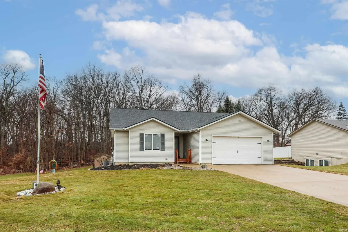 905 N 280 W, Angola, IN 46703 - #1