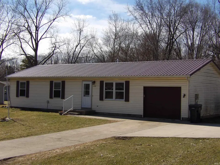 1310 St Mary's Drive, Warsaw, IN 46580 - #2