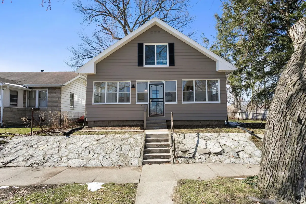 1321 N Brookfield Street, South Bend, IN 46628 - #1