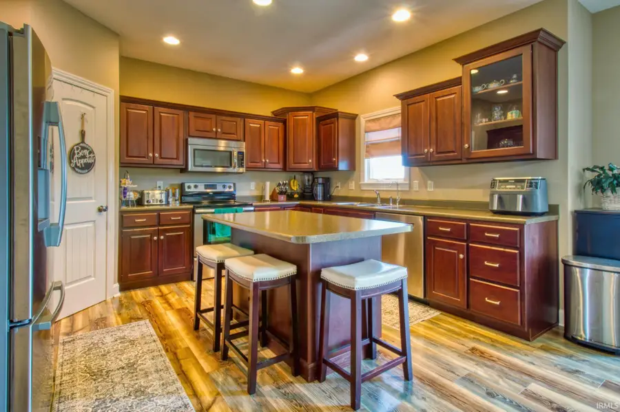 2102 Laurelwood Drive, Warsaw, IN 46580 - #2