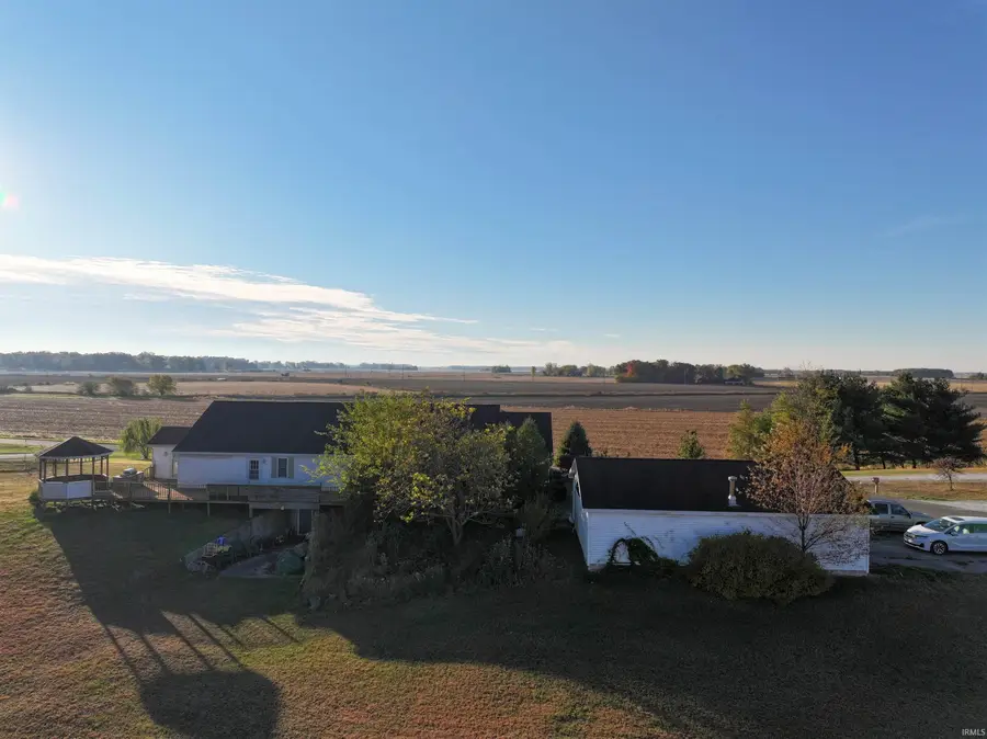 410 N 200 W, Winamac, IN 46996 - #3