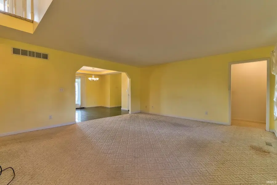 261 E Jingle Bell Lane, Santa Claus, IN 47579 - #3