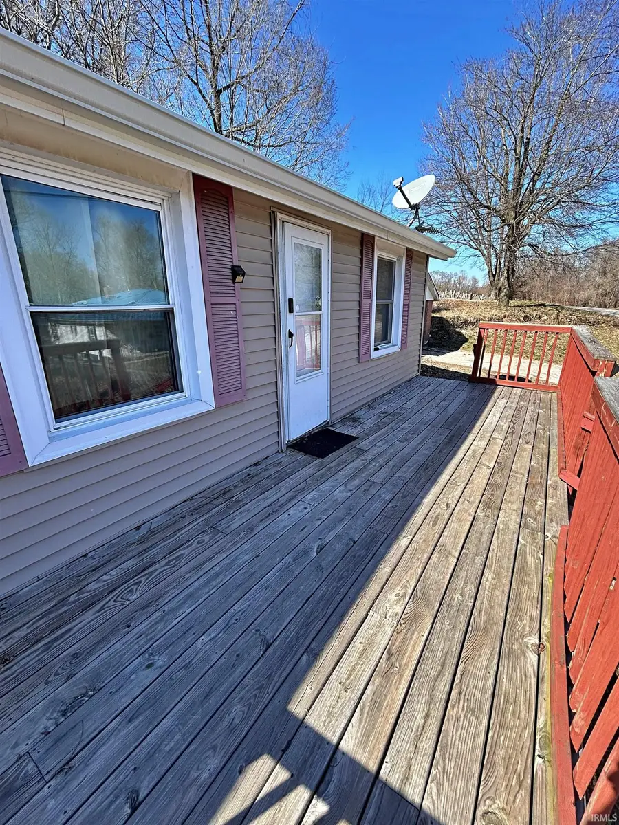 332 N Cavins Street, Bloomfield, IN 47424 - #2