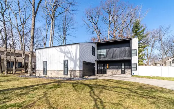 1319 Pine Mills Court, Fort Wayne, IN 46845