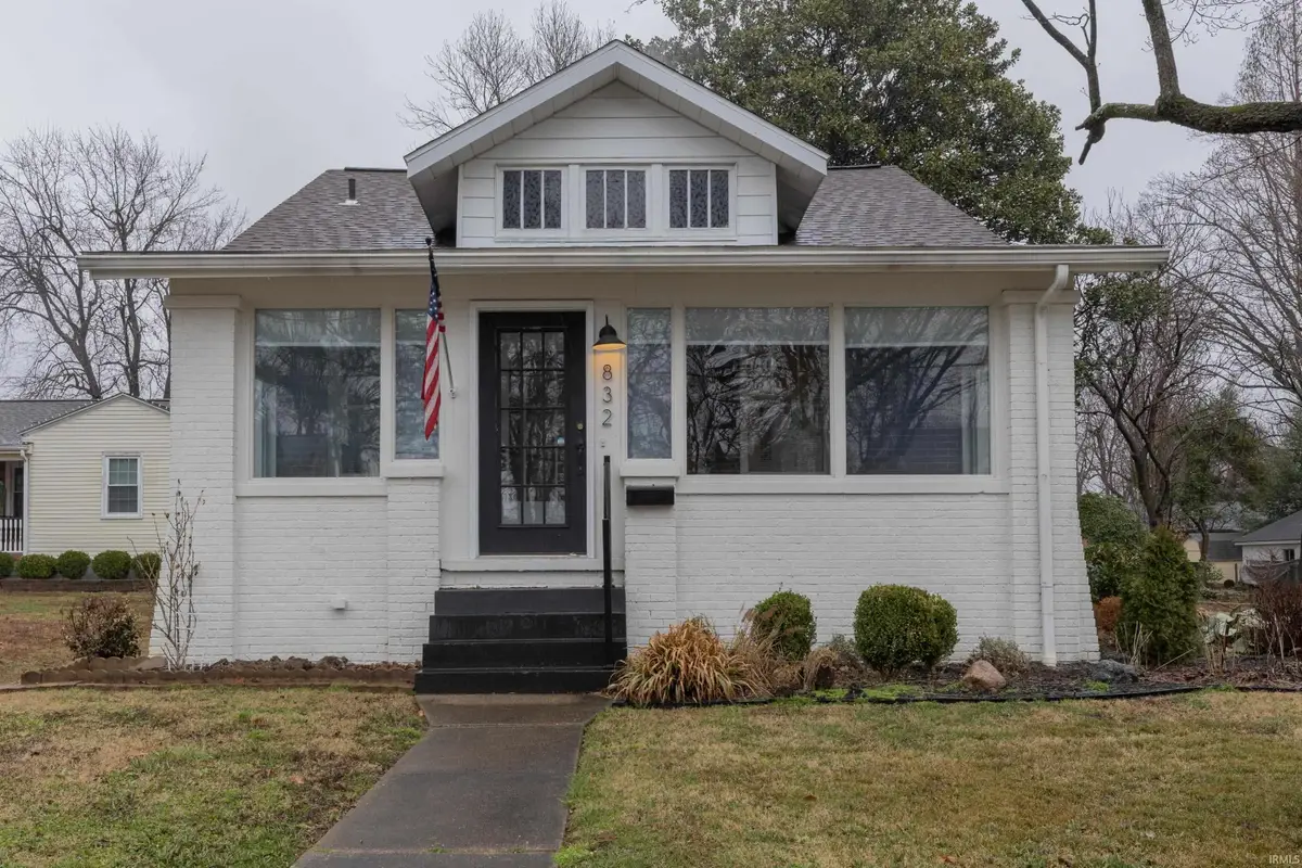 832 S Cullen Ave, Evansville, IN 47715 - #1