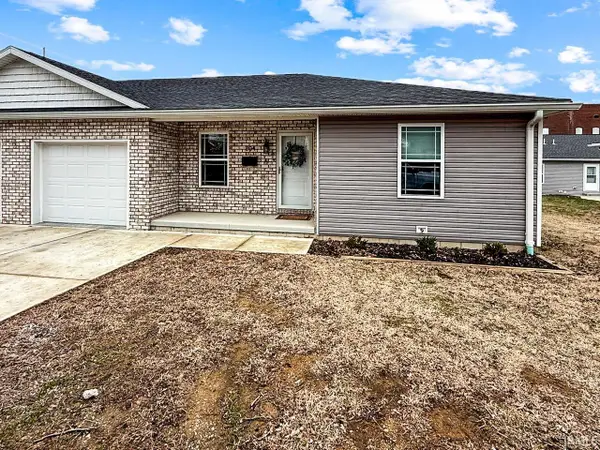 204 W Franklin Lane, Fort Branch, IN 47648