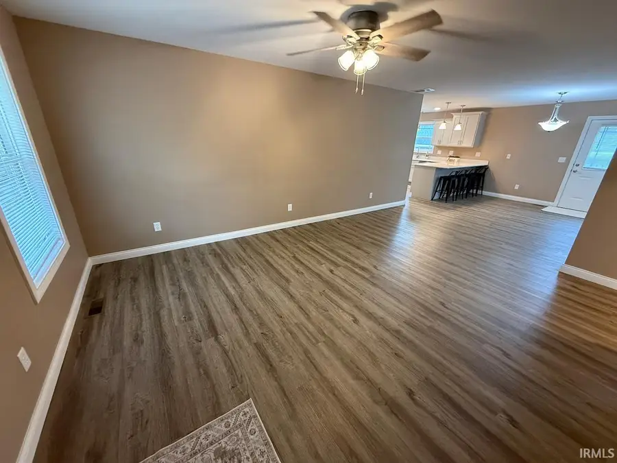 204 W Franklin Lane, Fort Branch, IN 47648 - #2