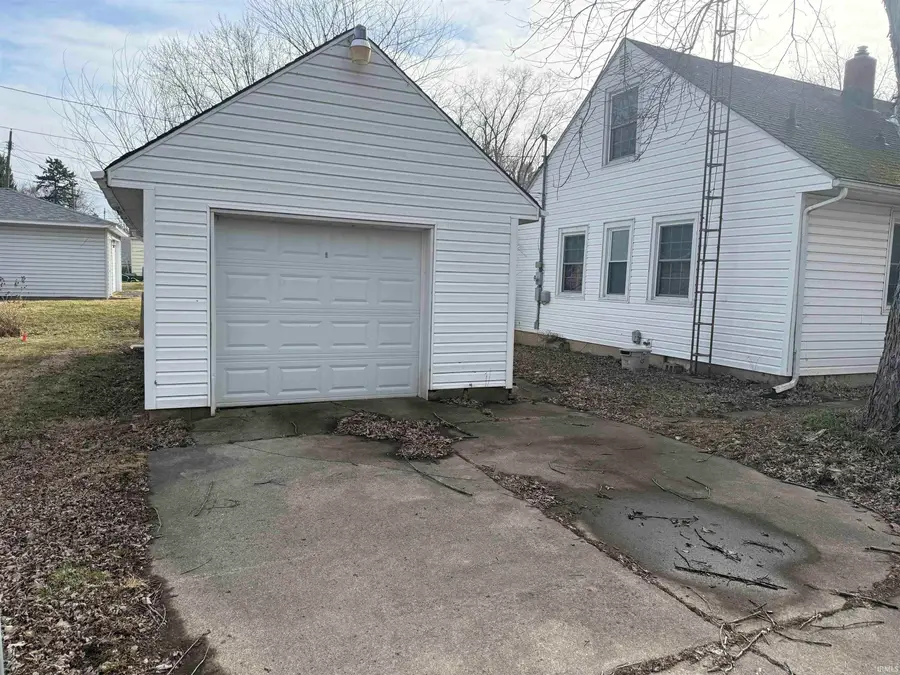 1100 S May Avenue, Muncie, IN 47302 - #3