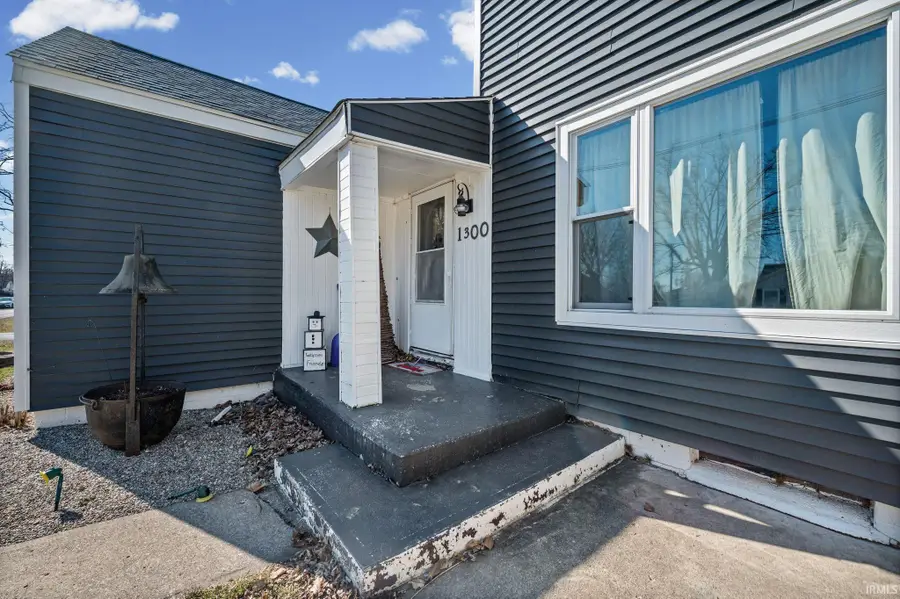 1300 Myrtle Avenue, Frankfort, IN 46041 - #2