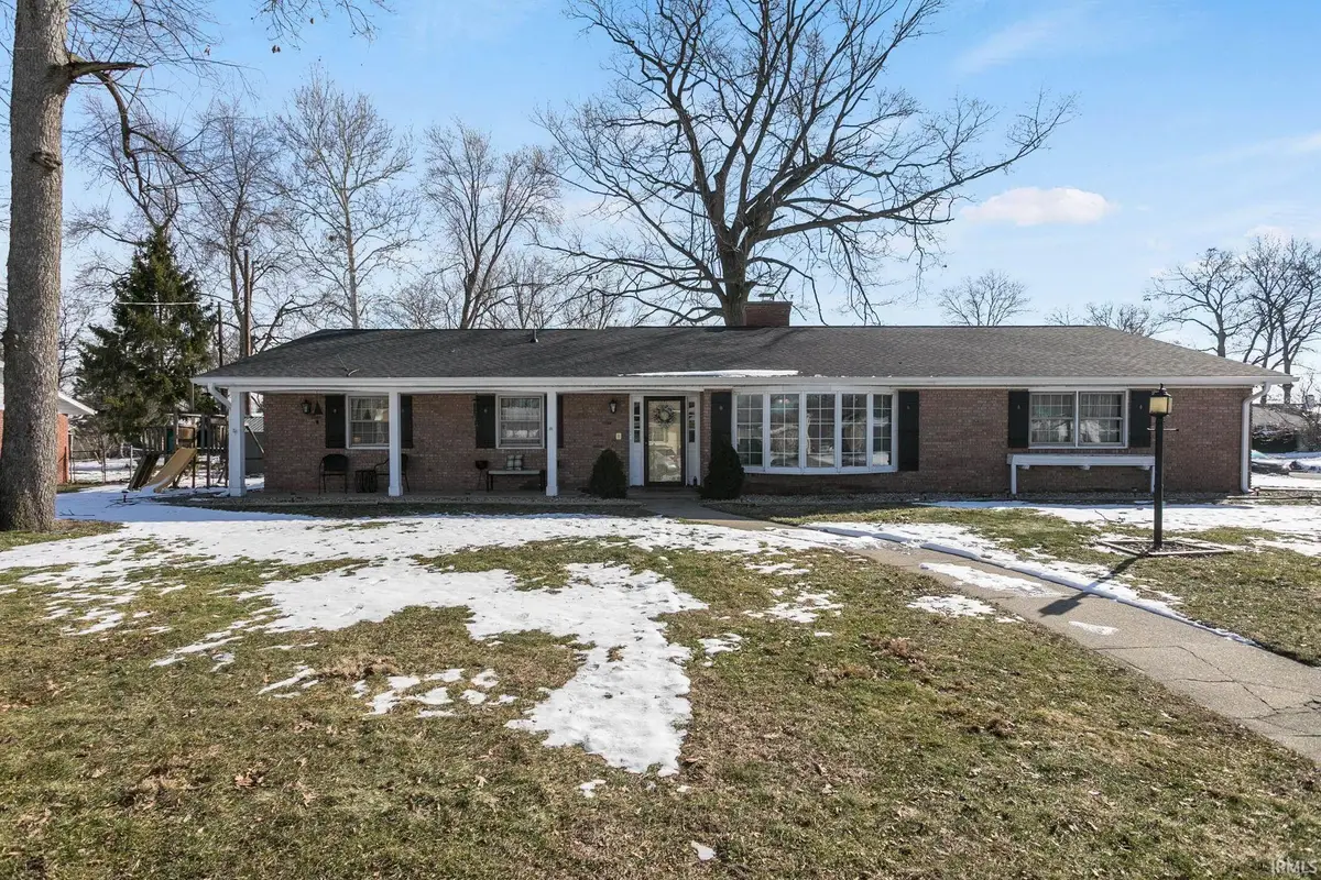 1536 Medford Lane, Mishawaka, IN 46544 - #1