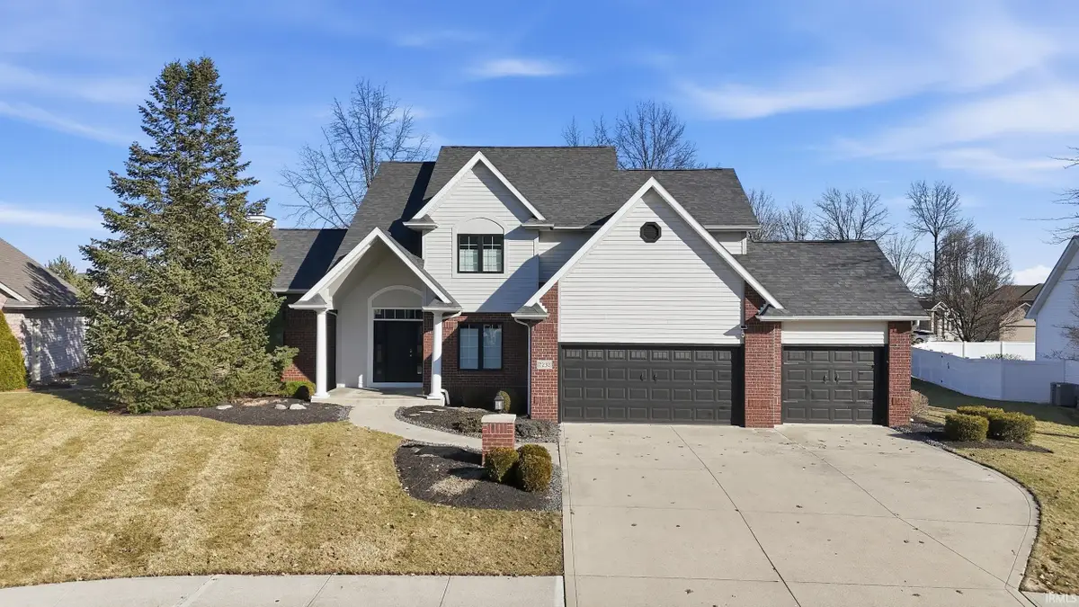 7232 Hawksnest Trail, Fort Wayne, IN 46835 - #1