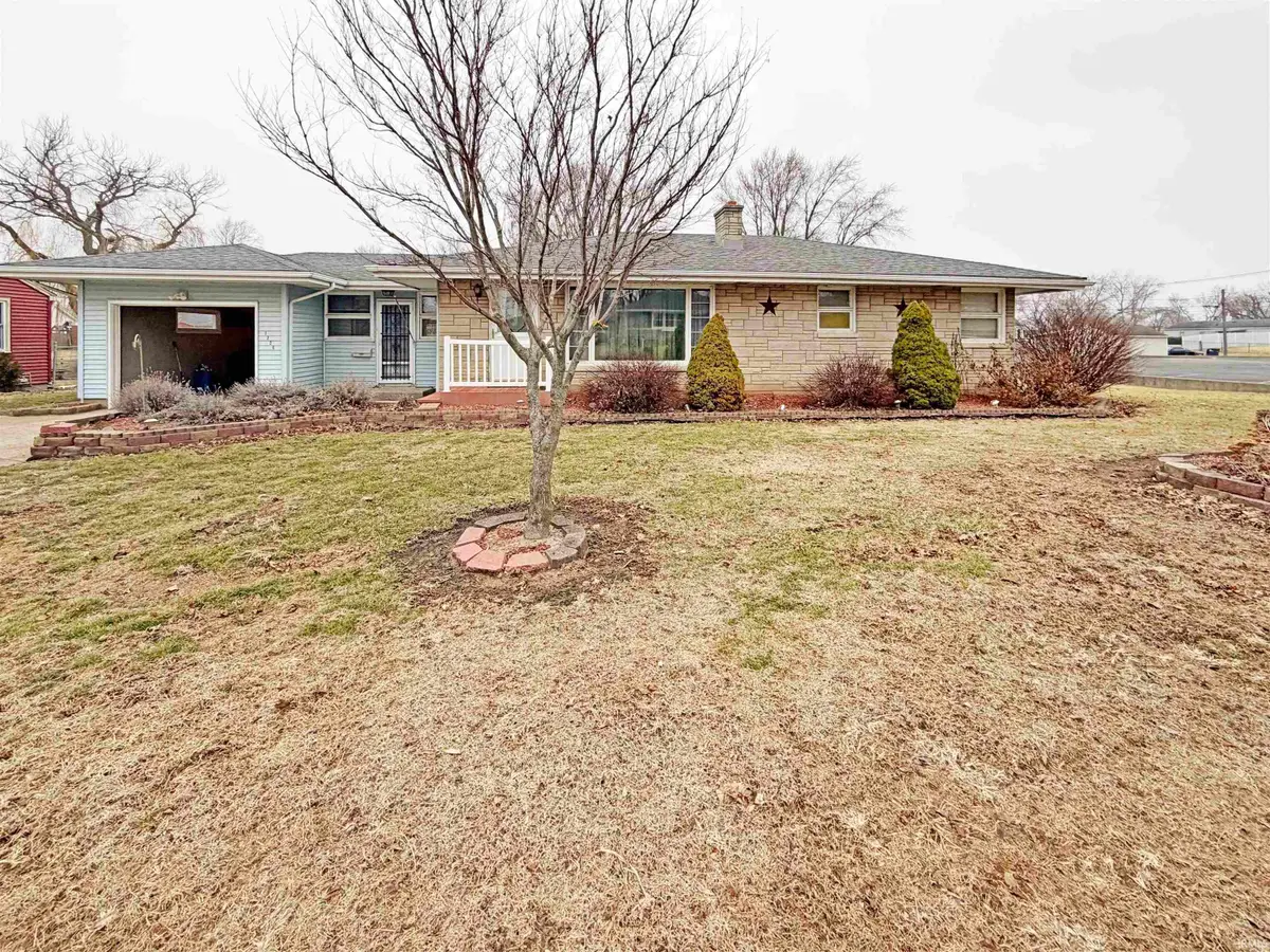 1706 E Walnut Street, Frankfort, IN 46041 - #1