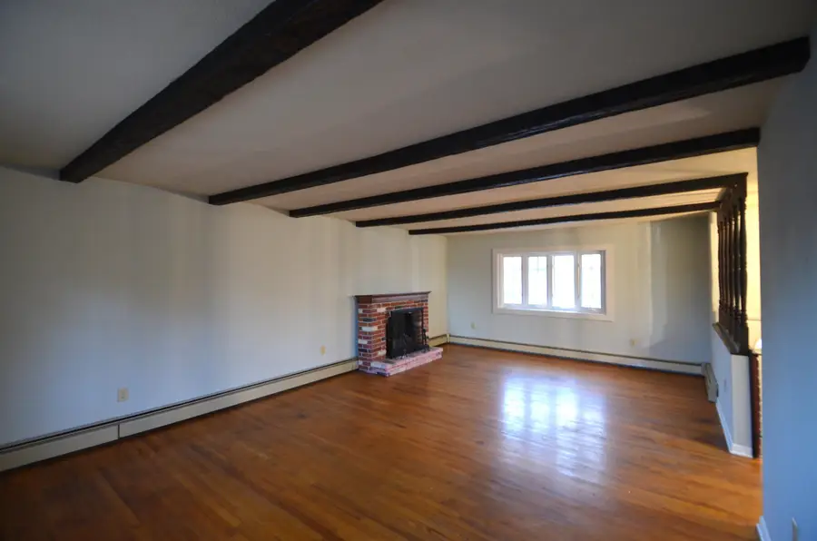 705 Crestview Drive, North Manchester, IN 46962 - #3