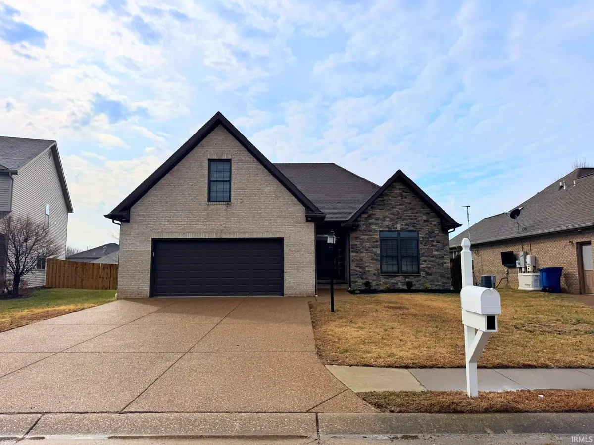 8033 Blake Boulevard, Newburgh, IN 47630 - #1