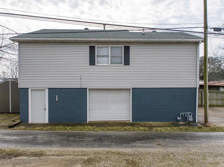 1017 W Third Street, Mount Vernon, IN 47620 - #2