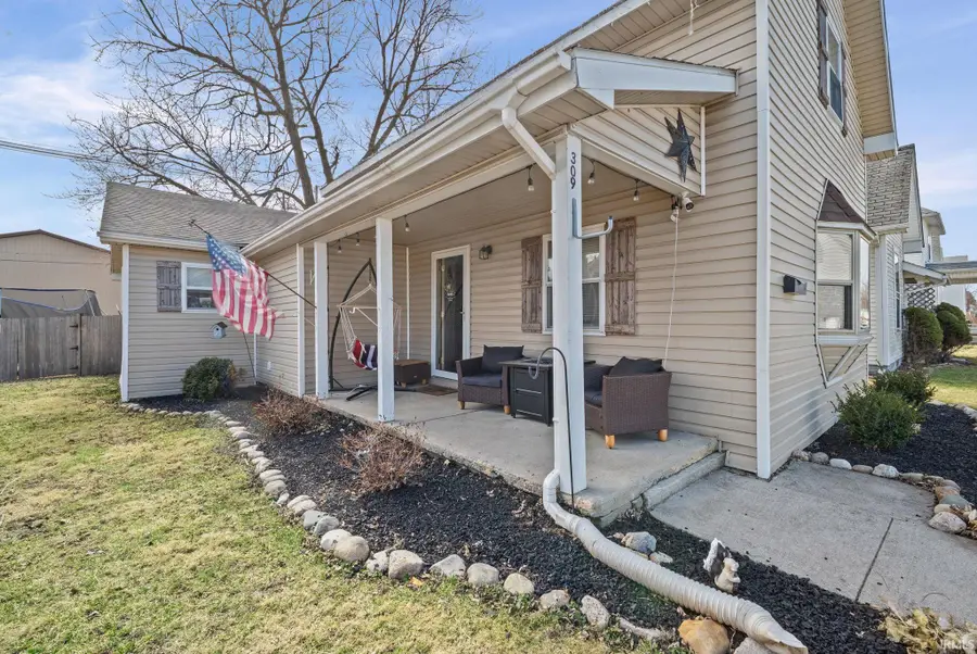 309 W Morrison Street, Frankfort, IN 46041 - #3