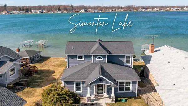 25983 Lake Drive, Elkhart, IN 46514