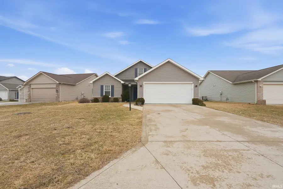 614 Union Station Drive, Fort Wayne, IN 46814 - #3