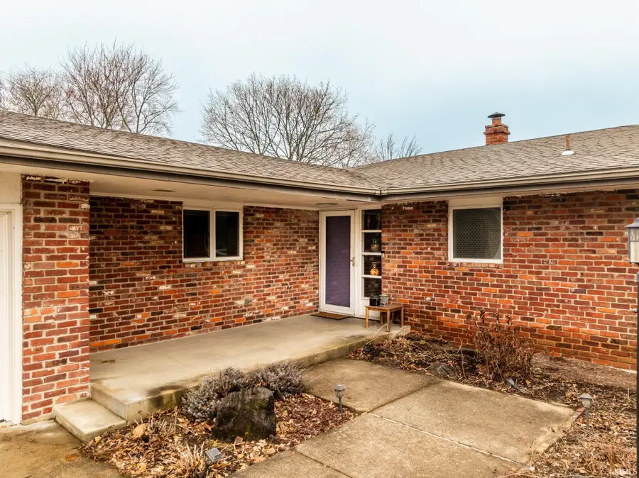 1005 N Bittersweet Lane, Muncie, IN 47304 - #2