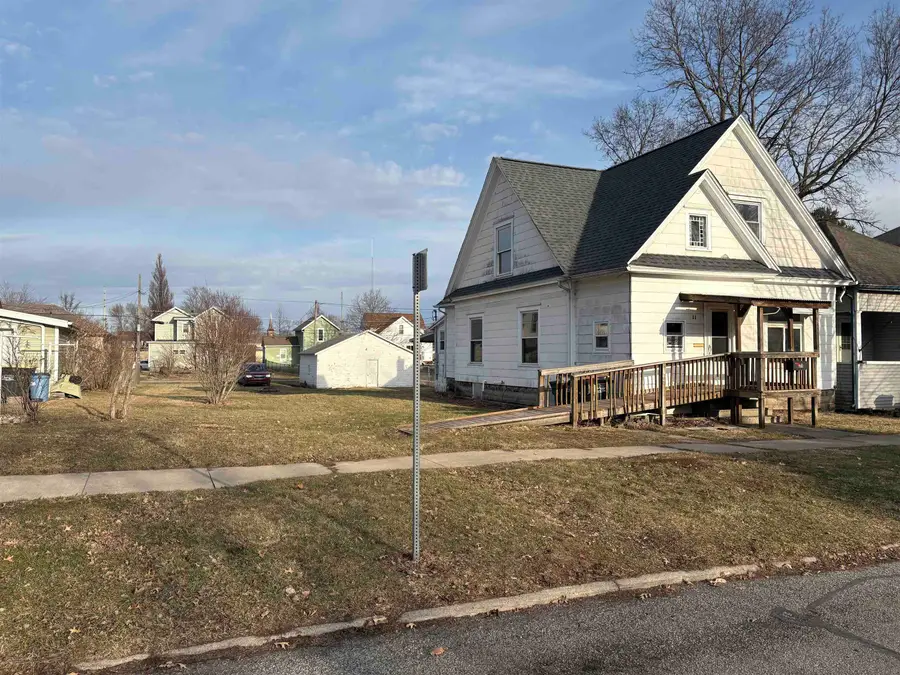 211 S Morton Street, Kendallville, IN 46755 - #2
