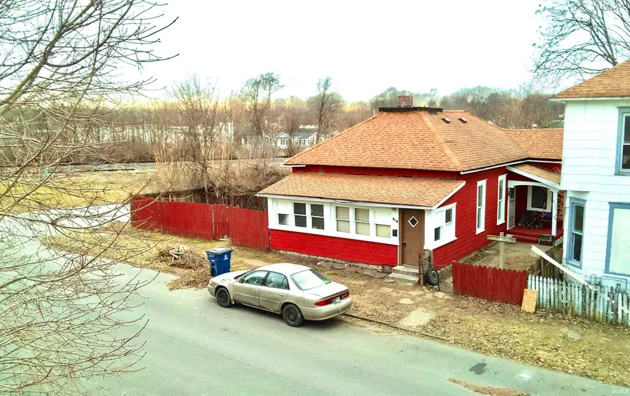 818 S Gallatin Street, Marion, IN 46953 - #2