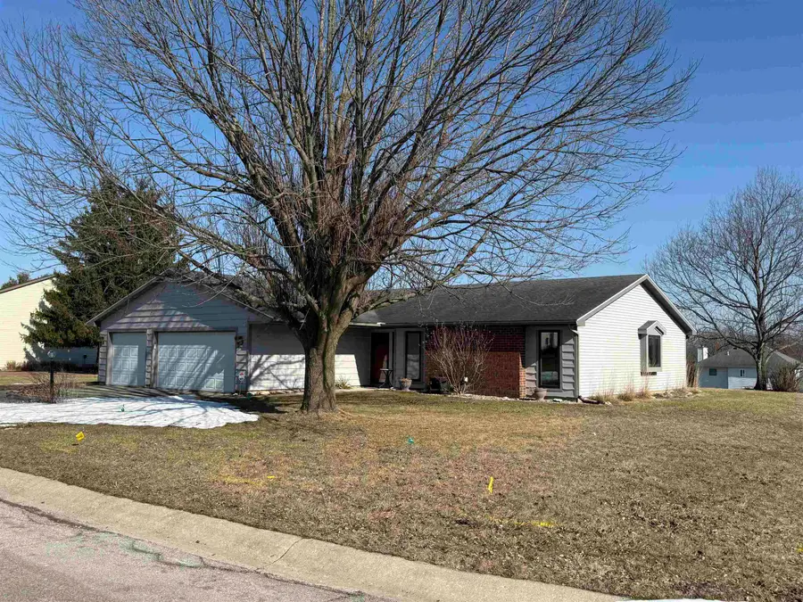 621 Nancyk Crossing, Roanoke, IN 46783 - #2