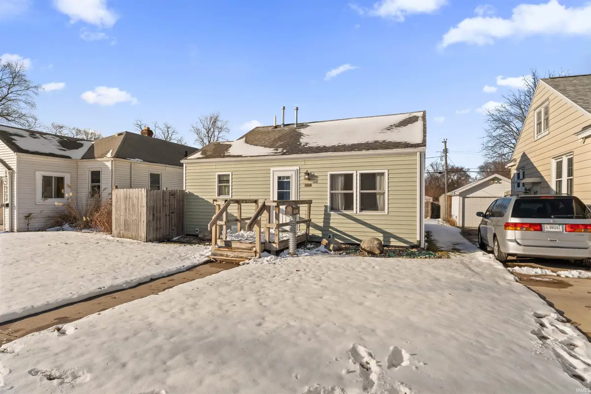 1937 E Donald Street, South Bend, IN 46613 - #1