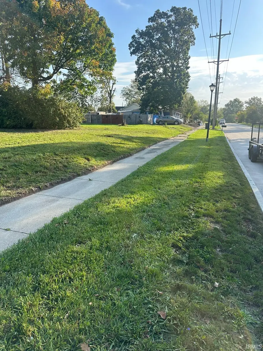 E of 3415 Chestnut Street, Fort Wayne, IN 46803 - #3