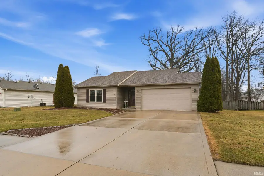 1102 Hideaway Drive, Auburn, IN 46706 - #2