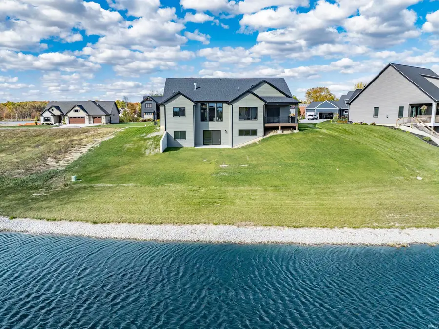 670 Gatcombe Run, Fort Wayne, IN 46845 - #2