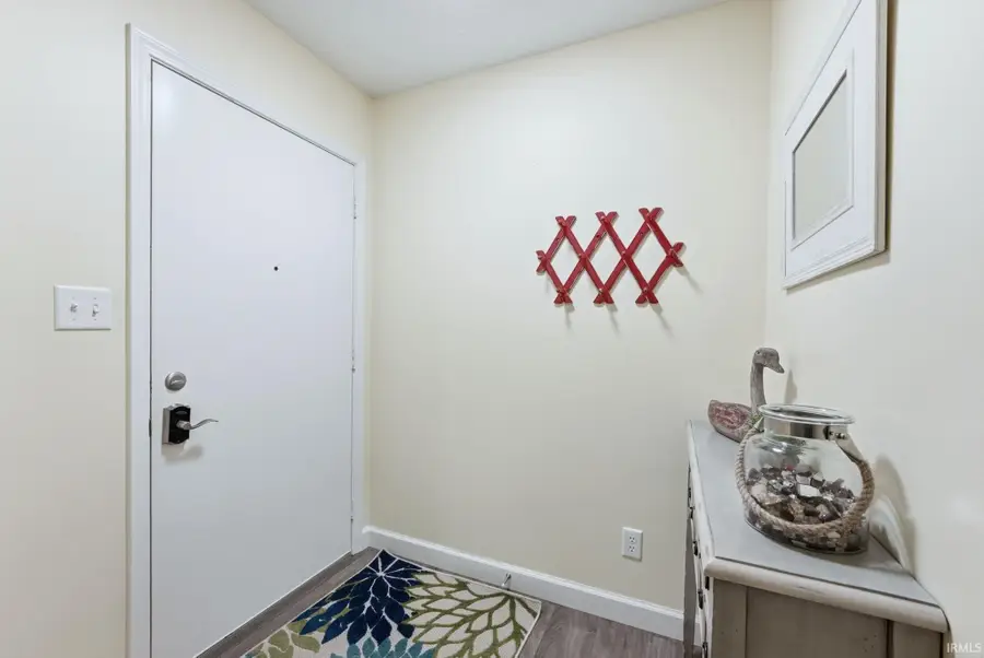 2402 Winona Avenue #8, Winona Lake, IN 46590 - #3