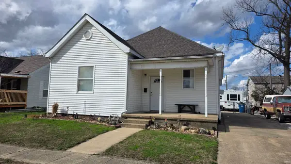 310 W 2nd Street, Mount Carmel, IL 62863