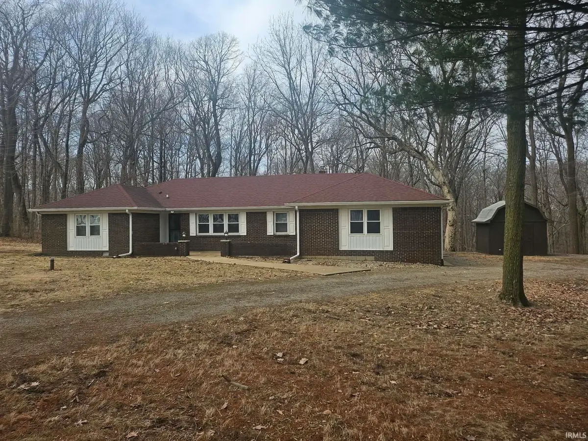 2492 S Roberts Way, Logansport, IN 46947 - #1