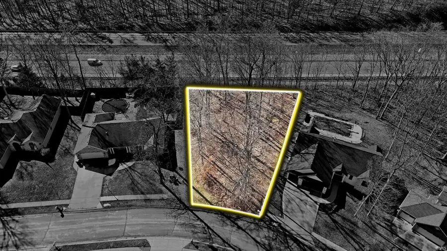 342 S Cross Creek Way, Columbia City, IN 46725 - #2