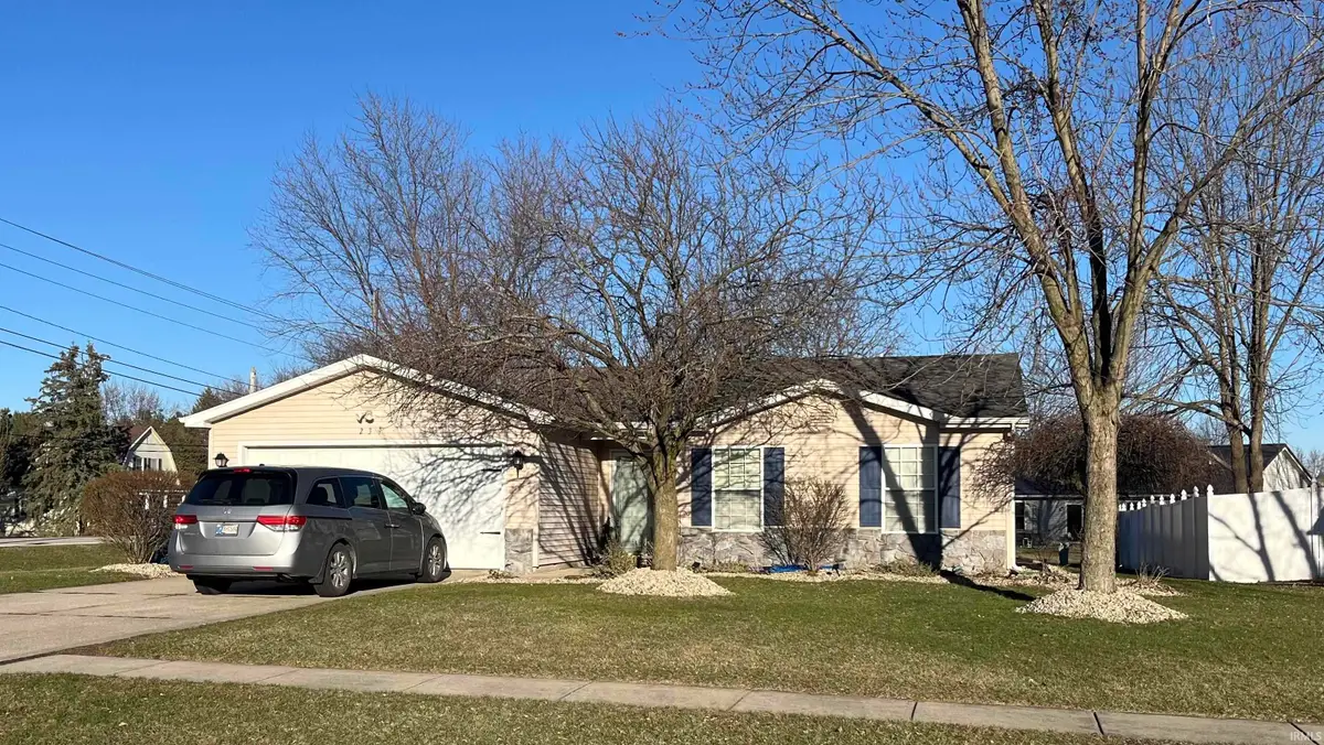 239 Columbian Avenue, Bluffton, IN 46714 - #1