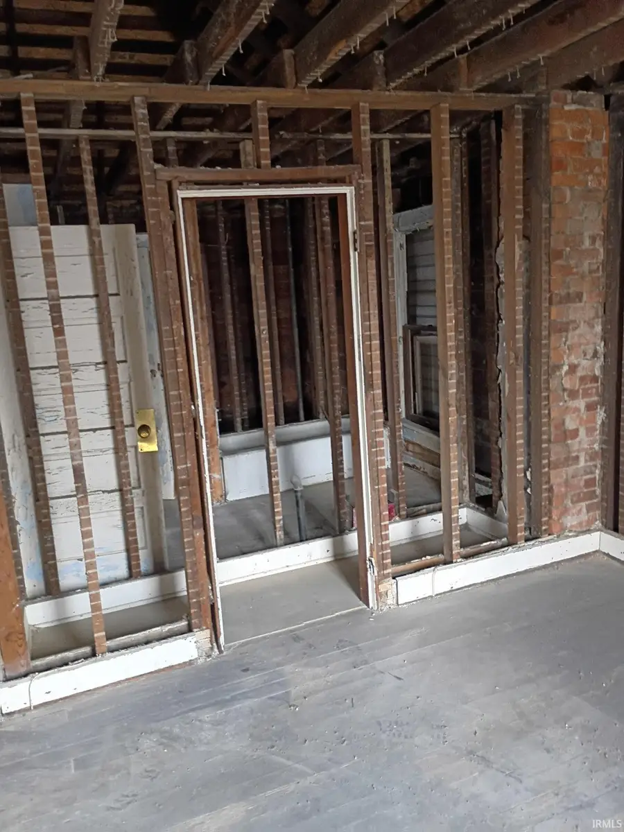 416 E Creighton Avenue, Fort Wayne, IN 46803 - #3