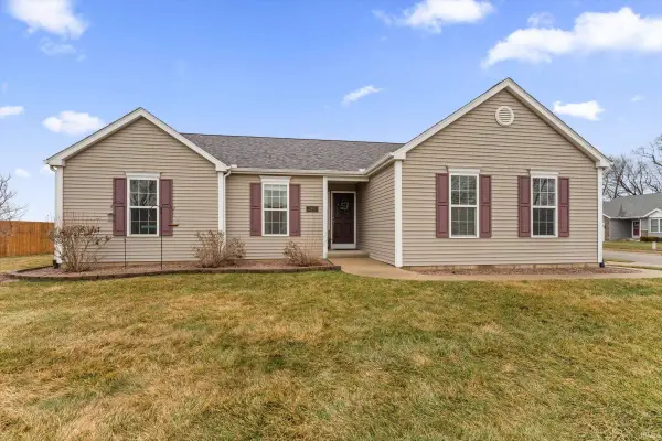 23061 Rumford Drive, South Bend, IN 46628