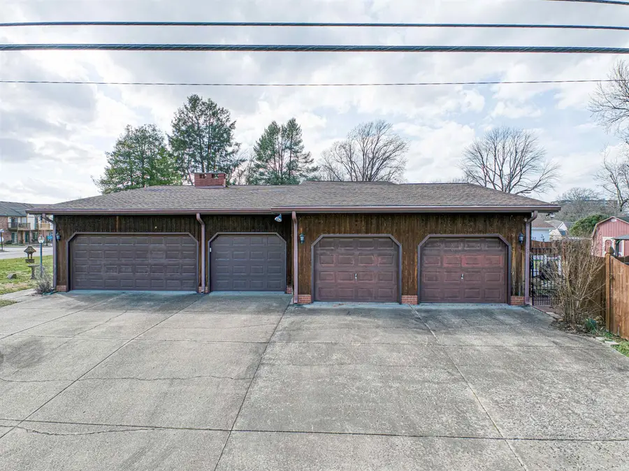 5520 Monroe Avenue, Evansville, IN 47715 - #2