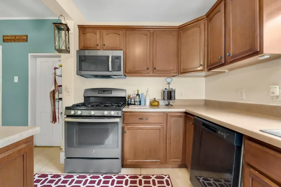 1605 E Clark Street, Warsaw, IN 46580 - #3