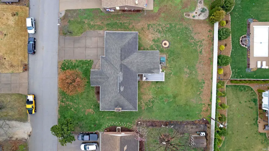 8566 Hanover Drive, Newburgh, IN 47630 - #3