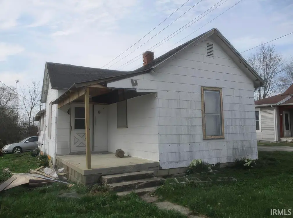 802 E Grant Street, Hartford City, IN 47348 - #1