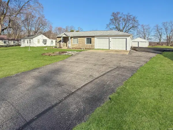 1832 E 800 N, West Lafayette, IN 47906