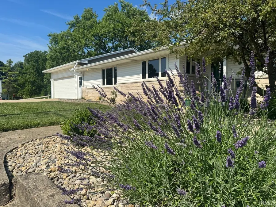 301 S Elm Street, Hagerstown, IN 47346 - #2