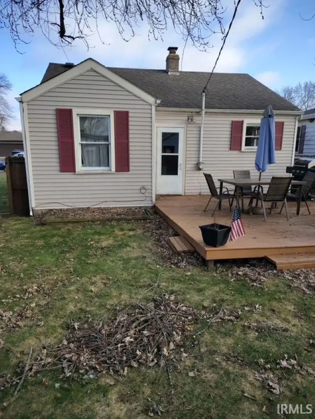 701 E Lowell Avenue, Mishawaka, IN 46545 - #3