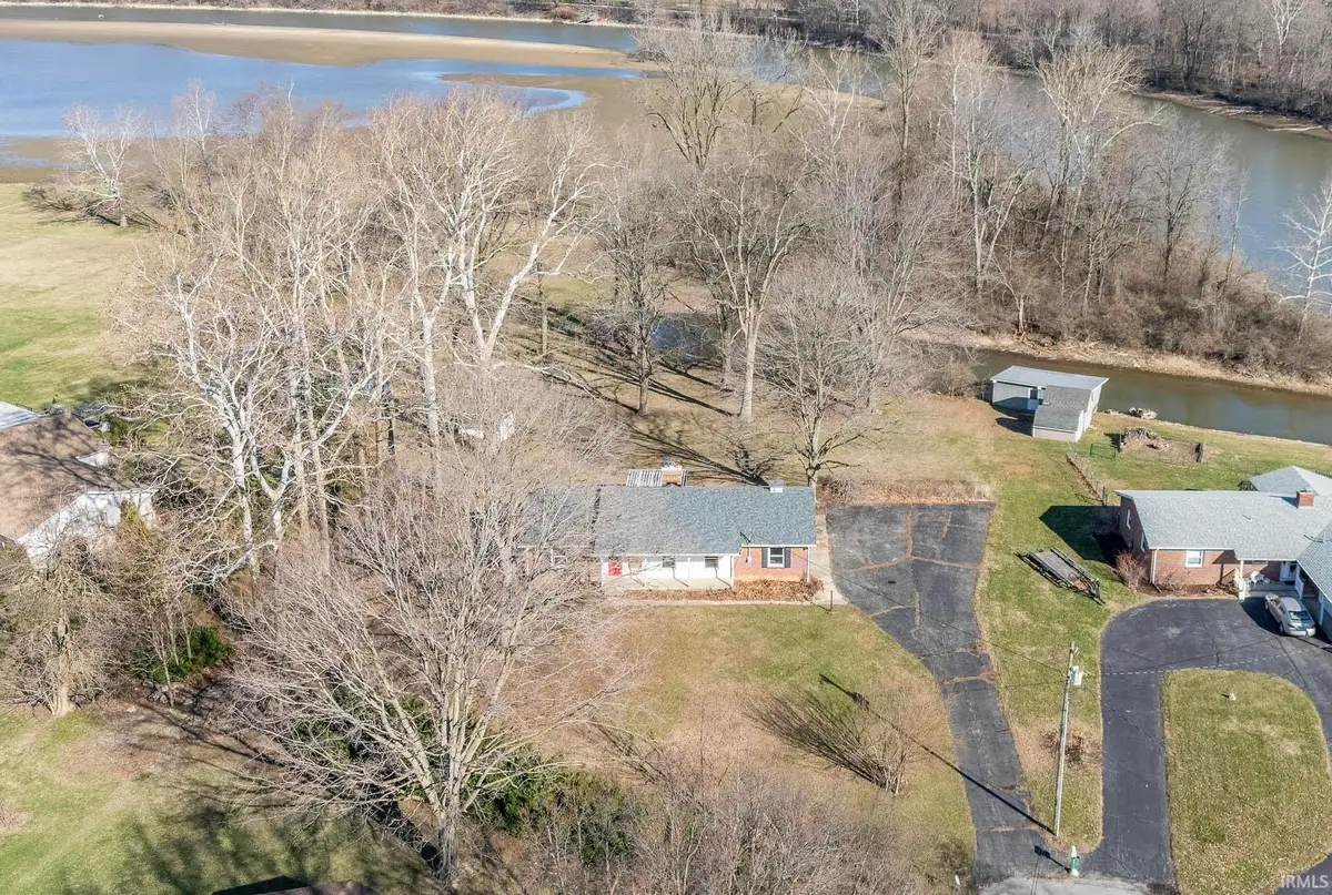 633 N Lakeview Court, Greentown, IN 46936 - #1