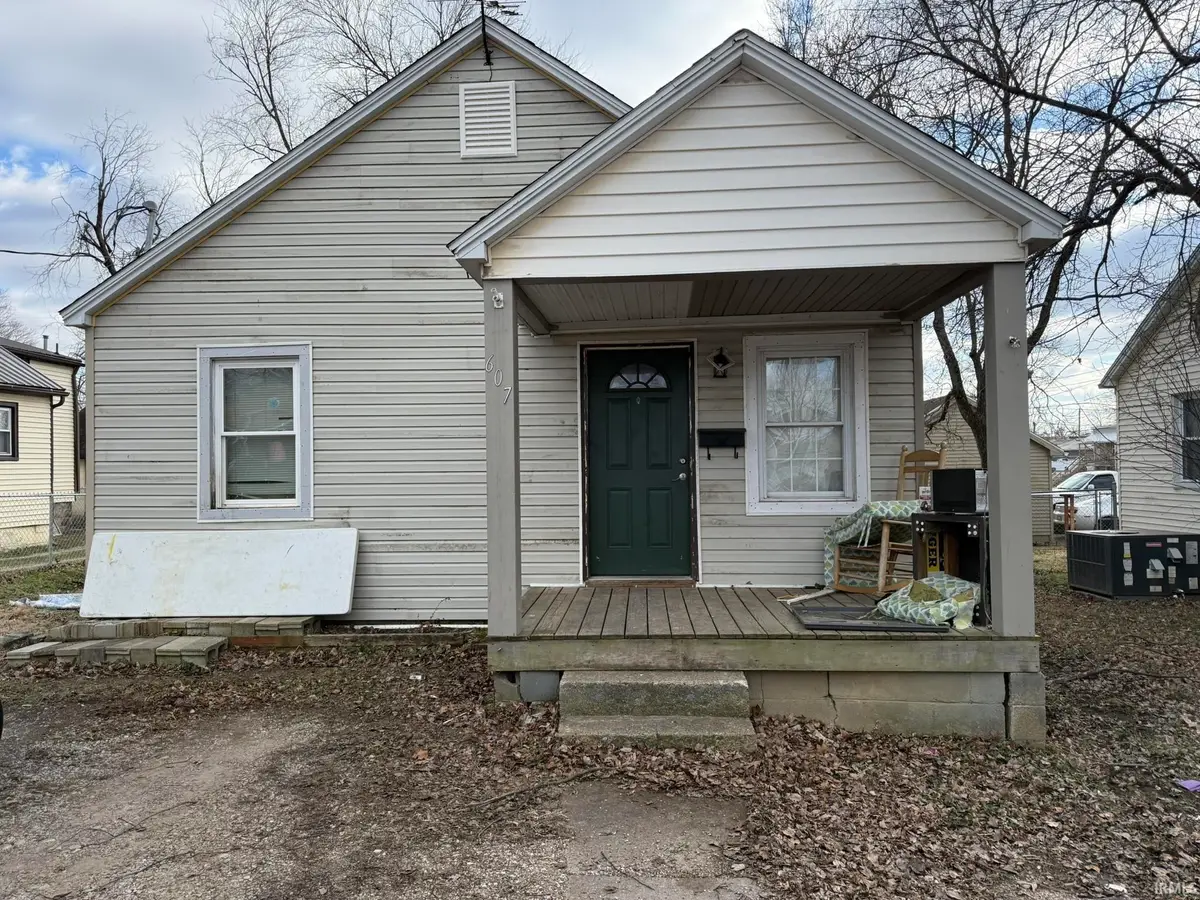 607 Short Elm Street, Boonville, IN 47601 - #1