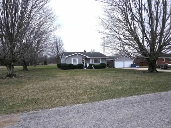 10706 E 1300 Road, Galveston, IN 46392