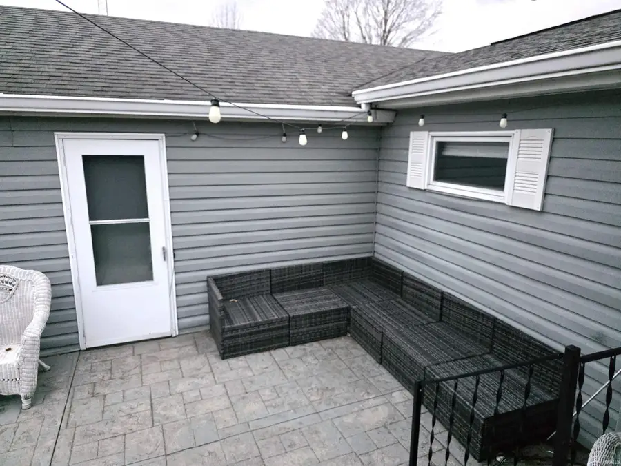 10706 E 1300 Road, Jackson, IN 46392 - #3