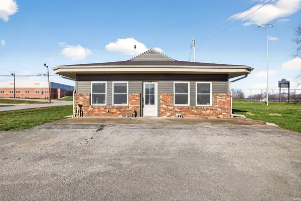 703 N Maple Street, Orleans, IN 47452