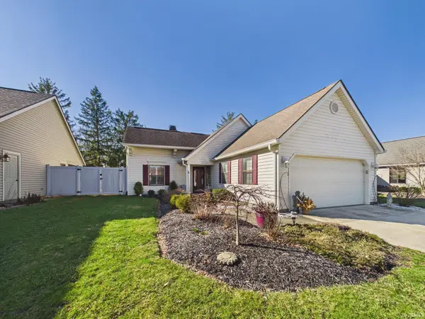 7859 Bosinney Circle, Indianapolis, IN 46256